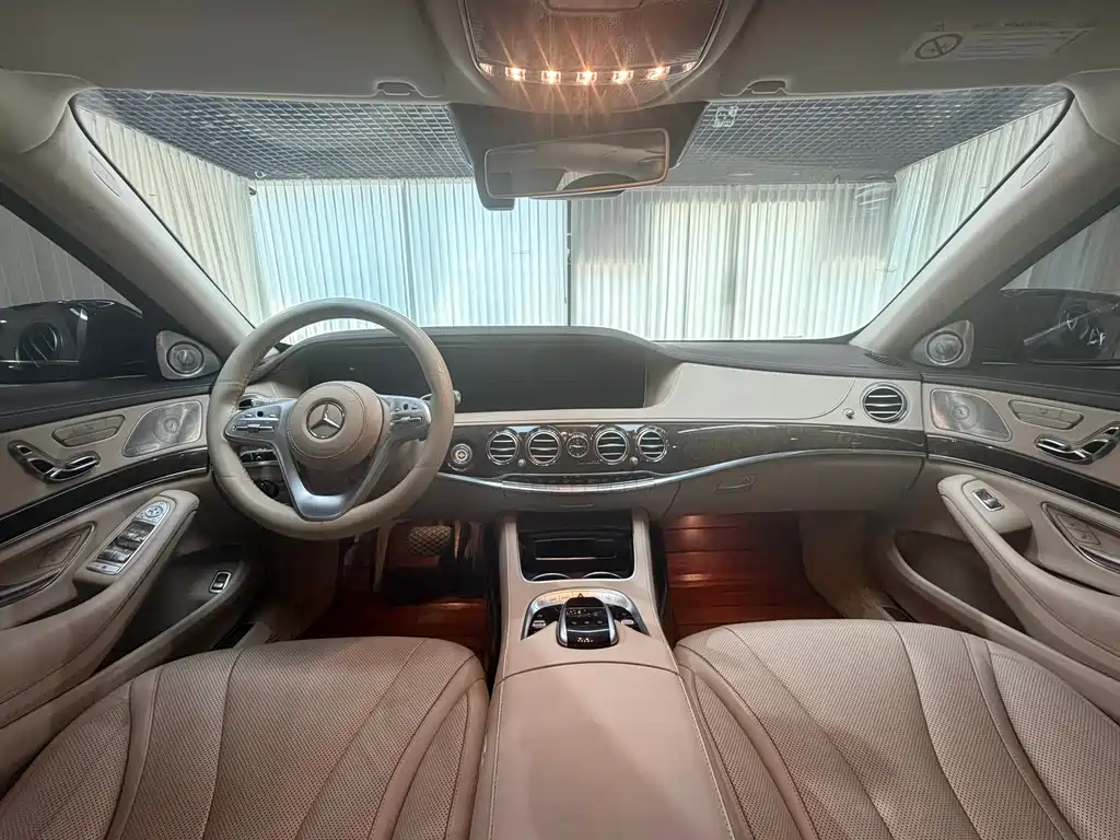 Mercedes-Benz S-Class 2018