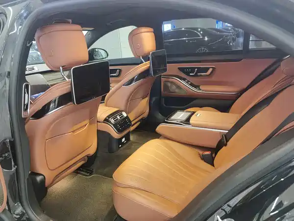 Mercedes-Benz S-Class 2021