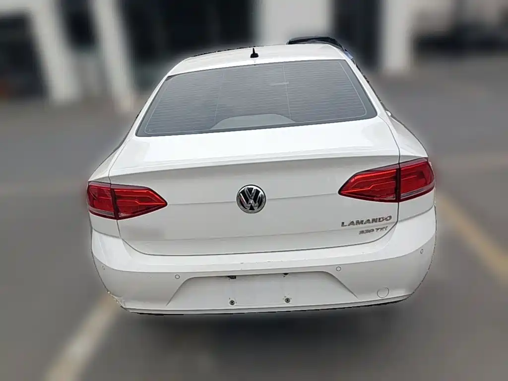 Volkswagen Lamando 2018 — фото 10