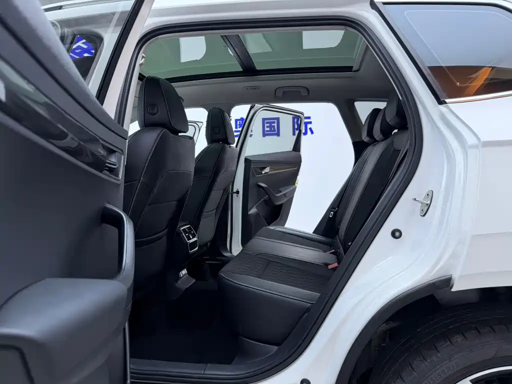 Skoda Karoq 2022 — фото 13
