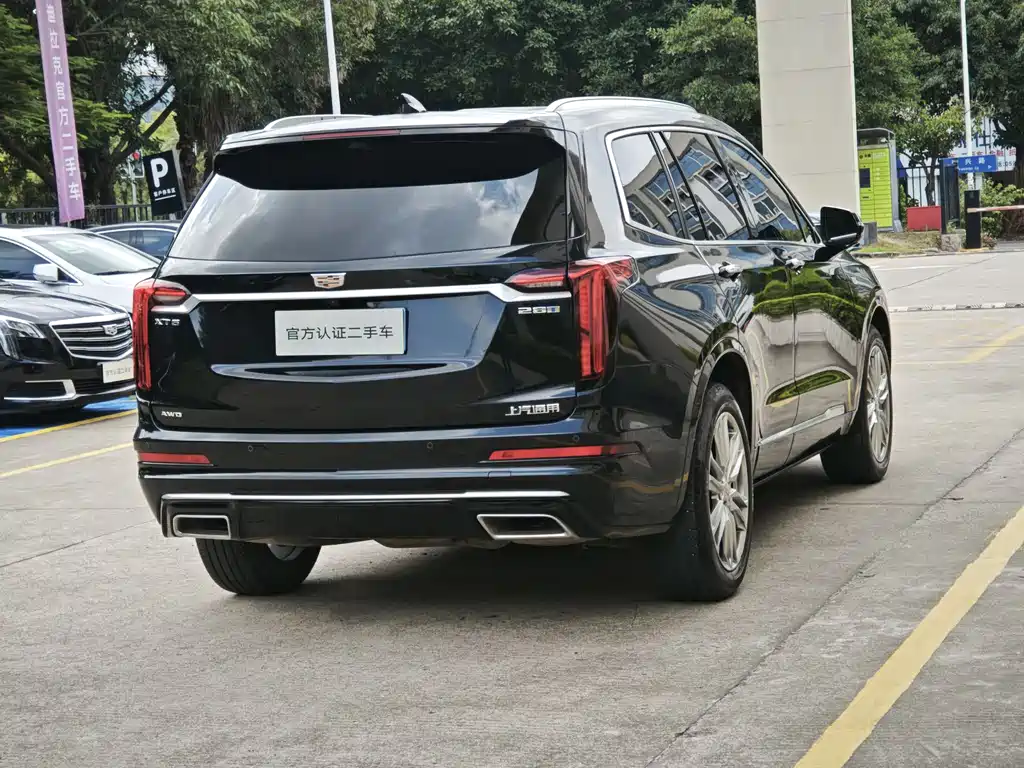 Cadillac XT6 2021