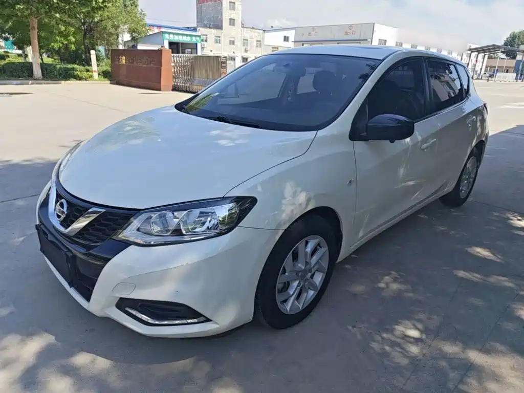 Nissan Tiida 2021