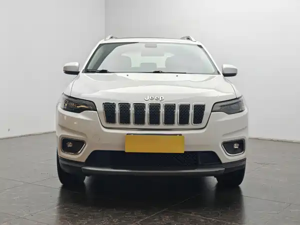 Jeep Cherokee 2020