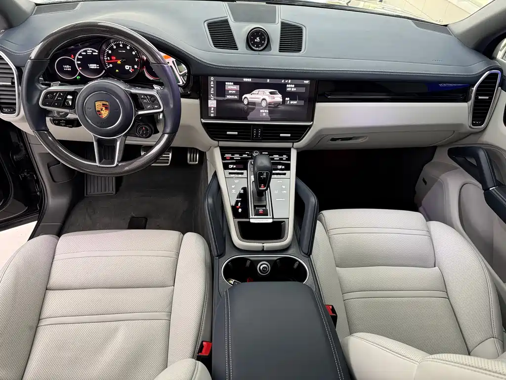 Porsche Cayenne 2018 — фото 22