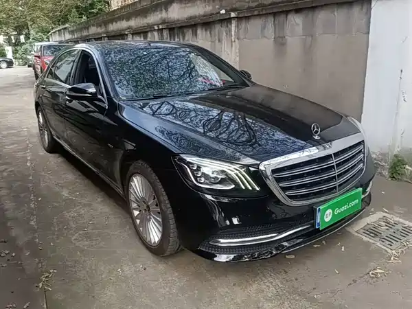Mercedes-Benz S-Class 2020