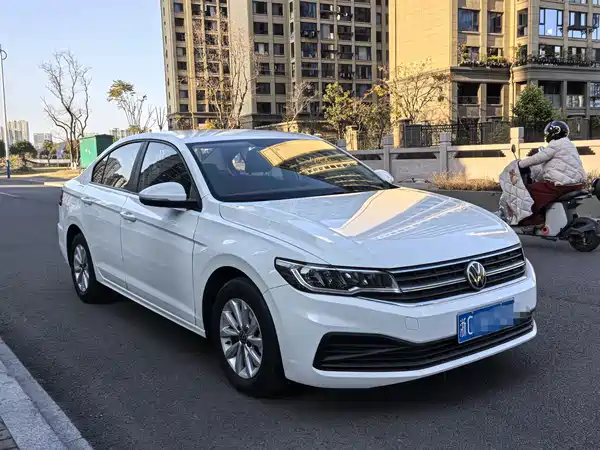 Volkswagen Bora 2021