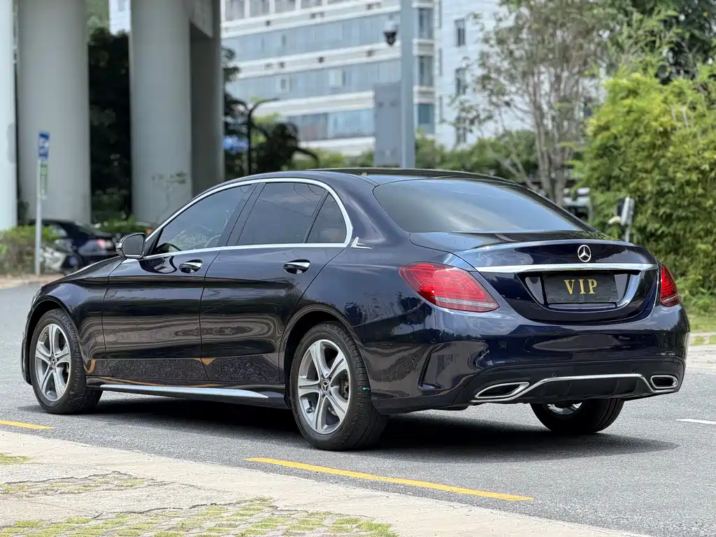Mercedes-Benz C-Class 2020 — фото 13