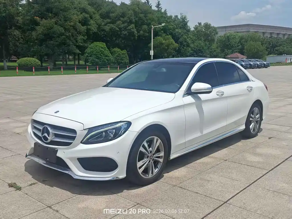 Mercedes-Benz C-Class 2018