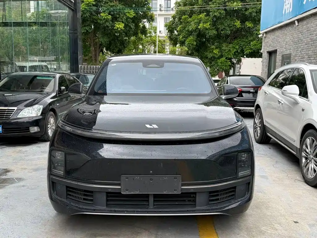 Li Auto Li L8 2024