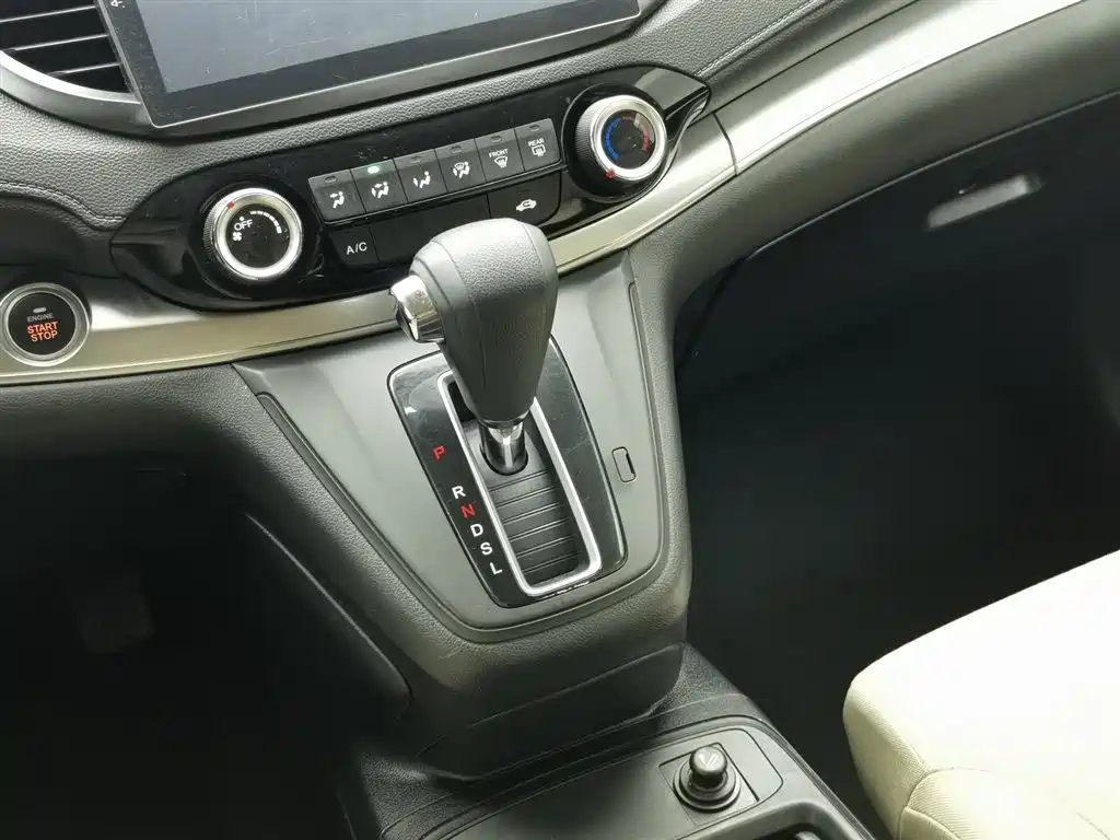 Honda CR-V 2017 — фото 13