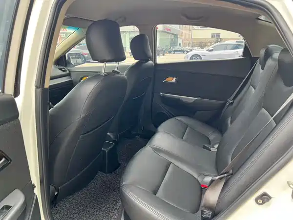 Kia K2 2015