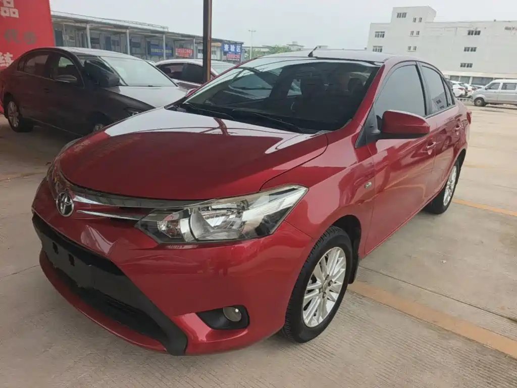 Toyota Vios 2015 — фото 2
