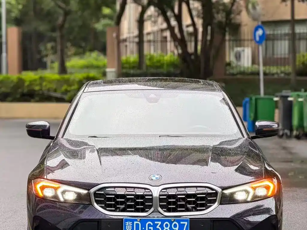 BMW 3 Series 2022