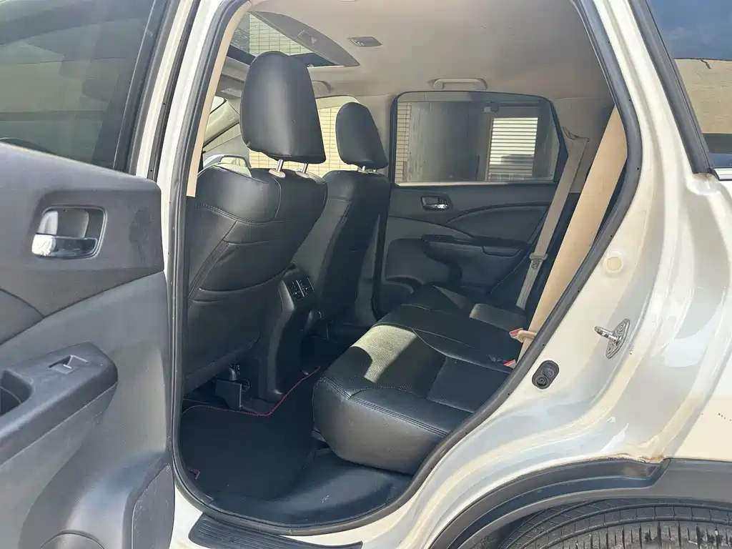 Honda CR-V 2015 — фото 10