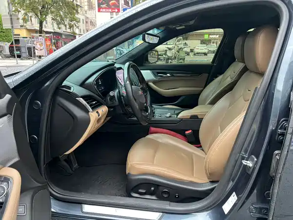 Cadillac CT5 2021