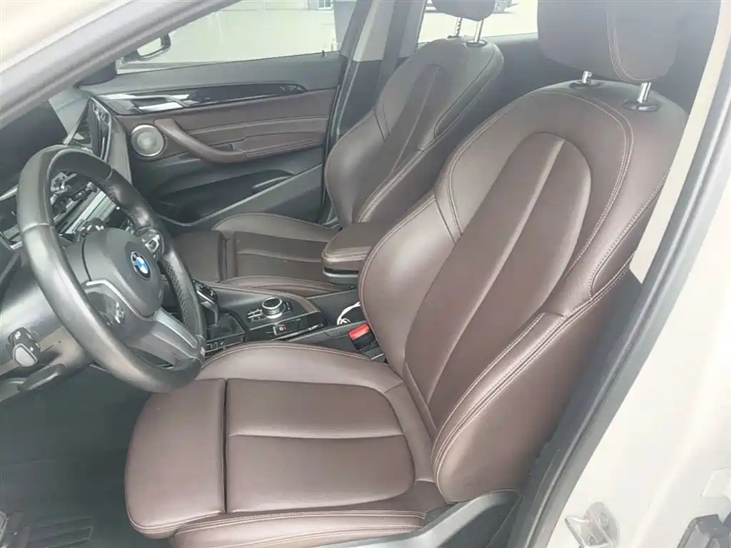 BMW X2 2022 — фото 15