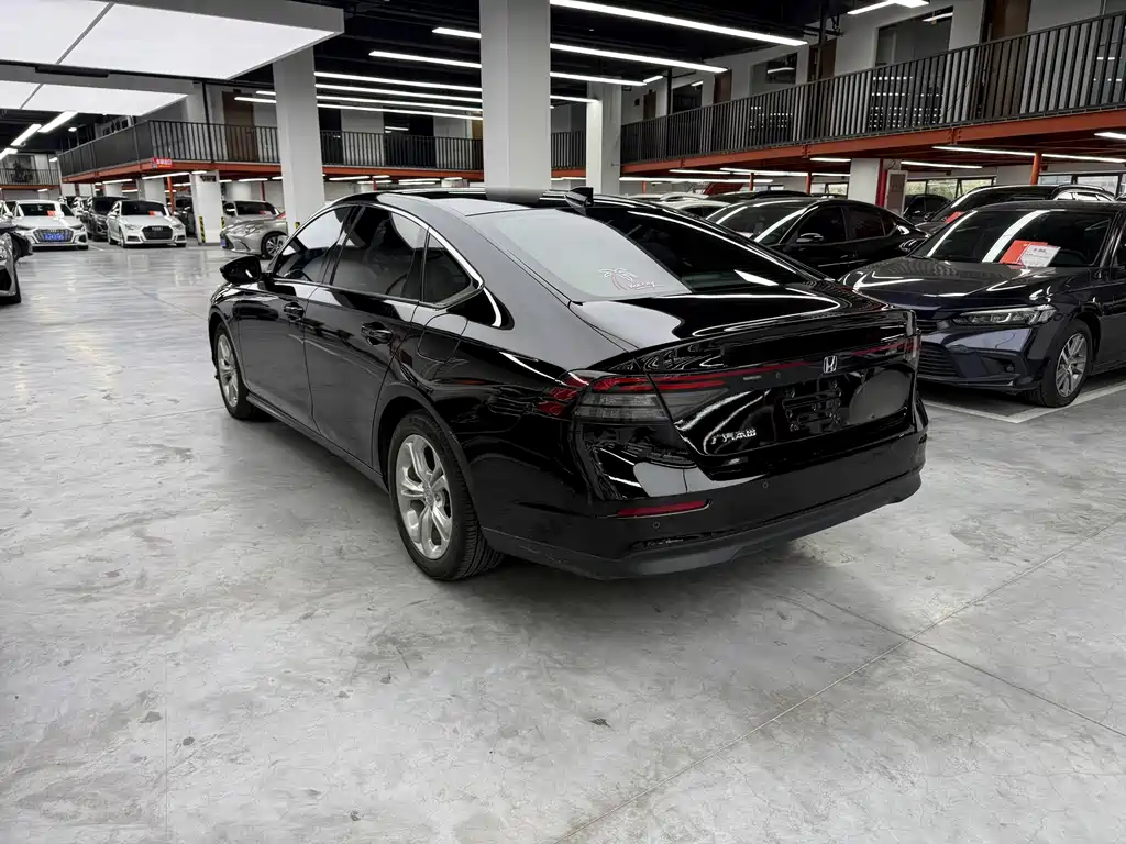 Honda Accord 2024 — фото 13