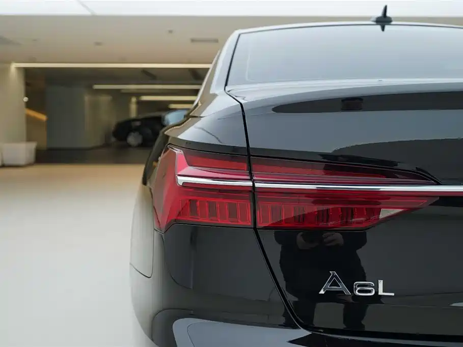 Audi A6L 2020 — фото 16