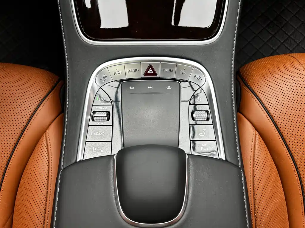 Mercedes-Benz Maybach S-Class 2020 — фото 18