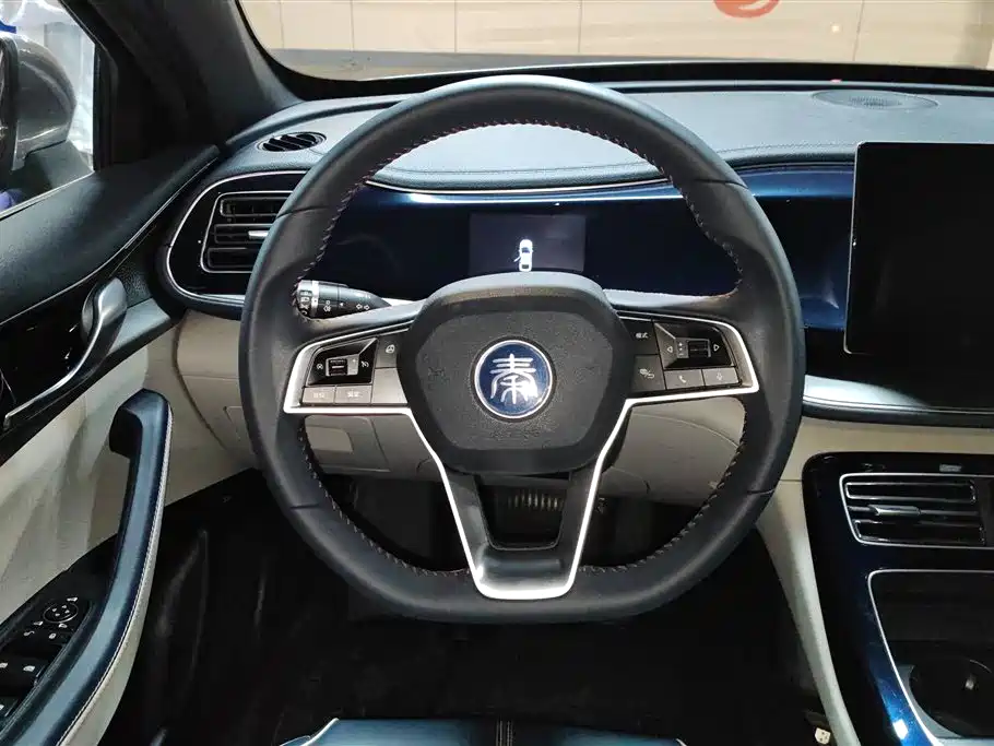 BYD Qin PLUS 2022 — фото 15