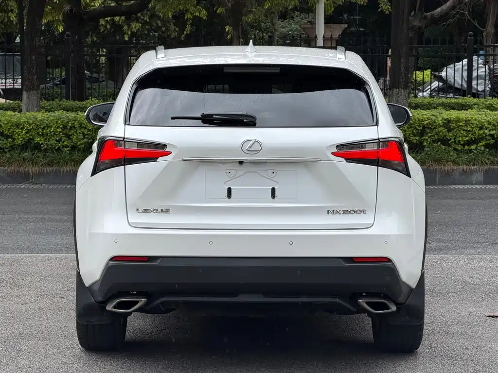 Lexus NX 2015 — фото 17