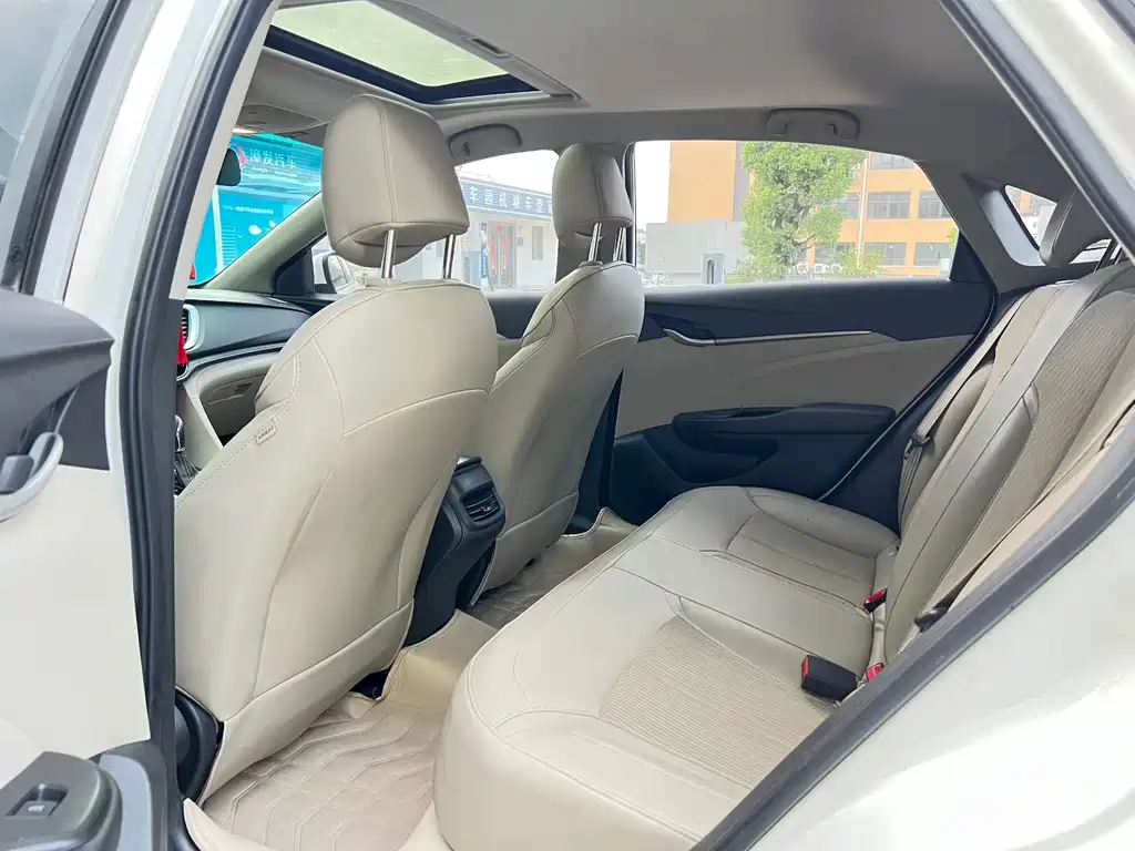 Buick Excelle 2017