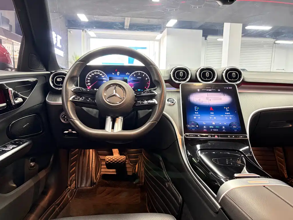 Mercedes-Benz C-Class 2022 — фото 7