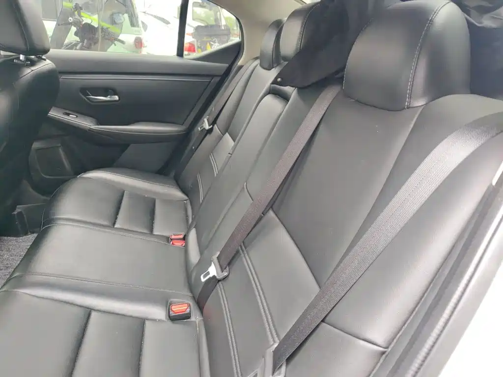 Nissan Sylphy 2019 — фото 15