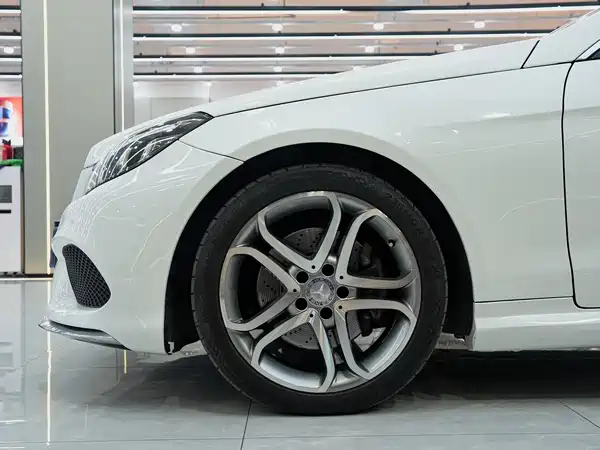 Mercedes-Benz E-Class 2014