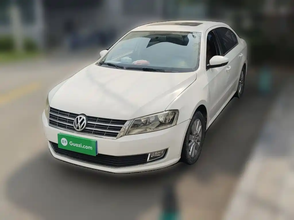 Volkswagen Lavida 2014