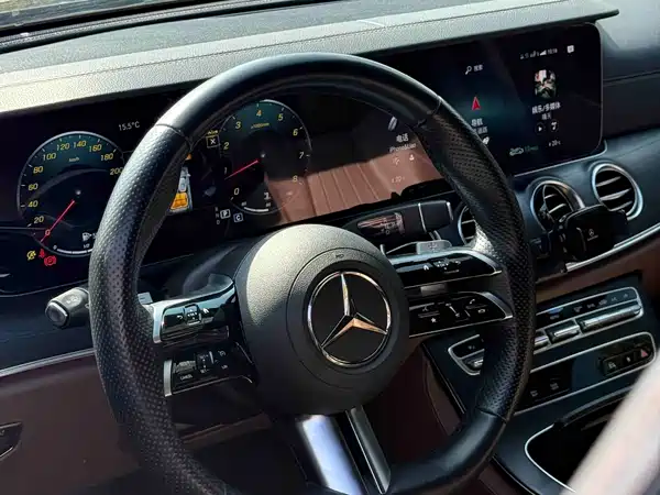 Mercedes-Benz E-Class 2023
