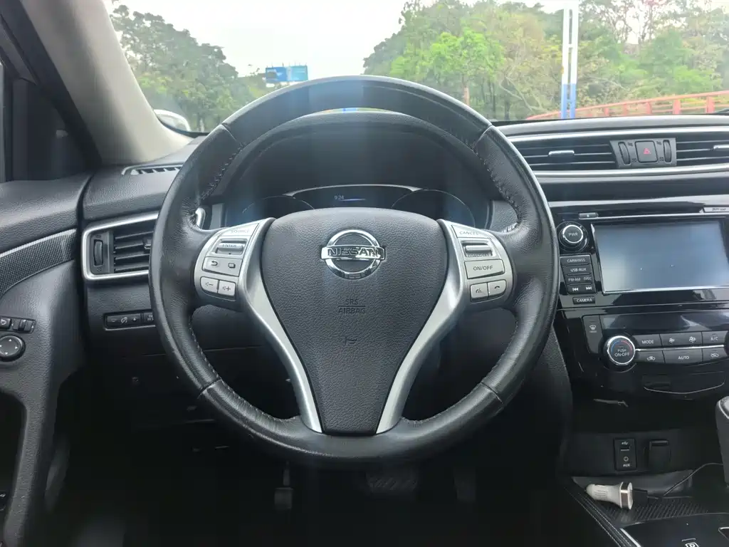 Nissan X-Trail 2014 — фото 16