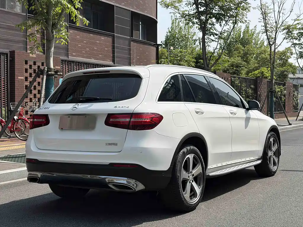 Mercedes-Benz GLC 2016 — фото 13