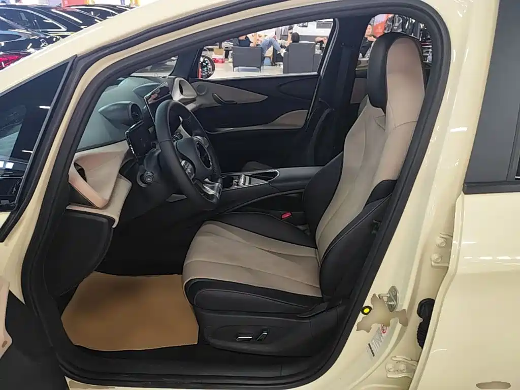 BYD Dolphin 2023 — фото 15