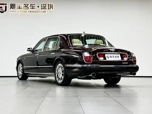 Bentley Elegant 2006