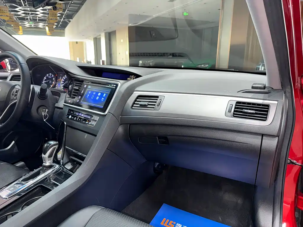 Honda Spirior 2016 — фото 20