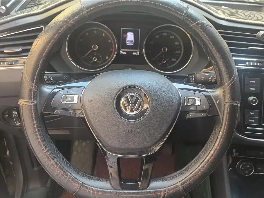 Volkswagen Tiguan L 2019 — фото 15