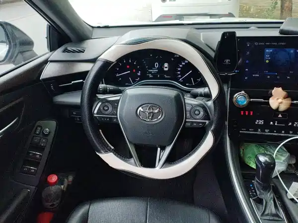 Toyota Avalon 2023
