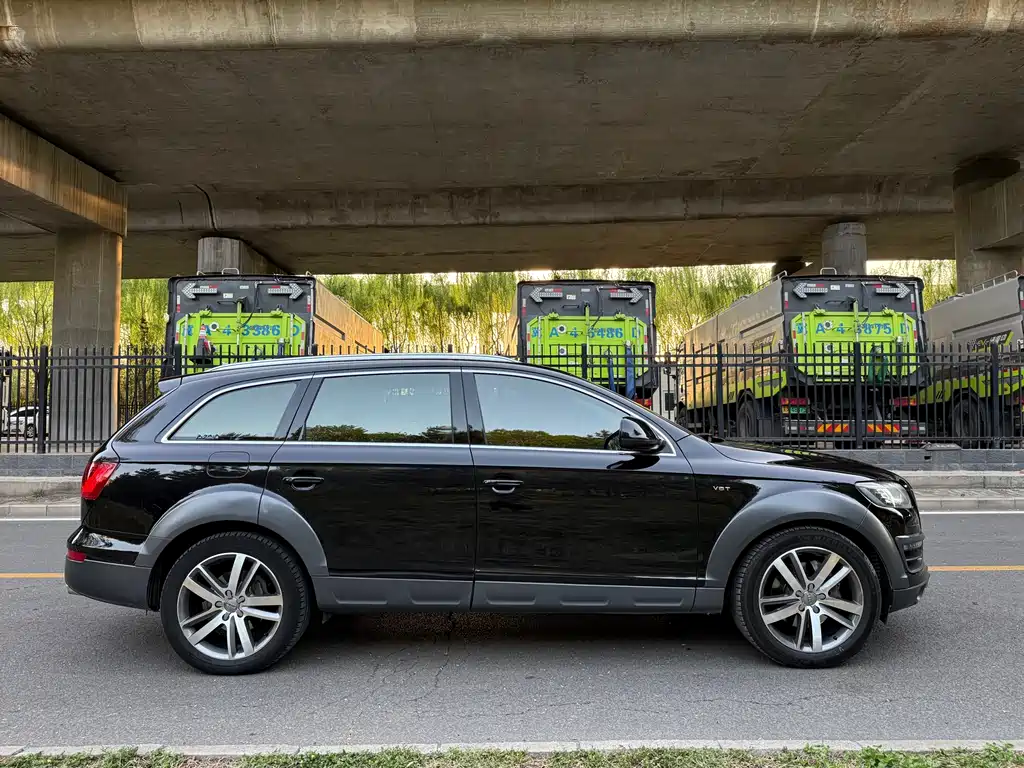 Audi Q7 2015 — фото 4