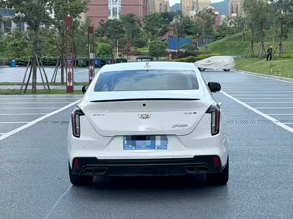 Cadillac CT4 2020