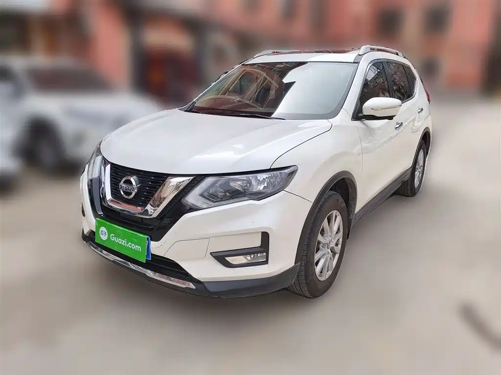 Nissan X-Trail 2018 — фото 1