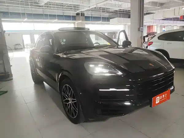 Porsche Cayenne 2024