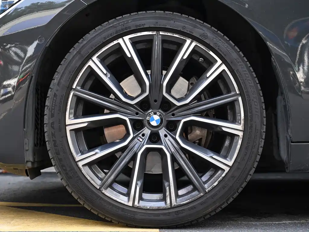 BMW 7 Series 2022 — фото 17