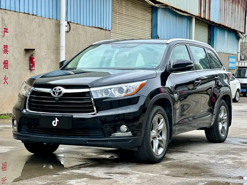 Toyota Highlander 2015