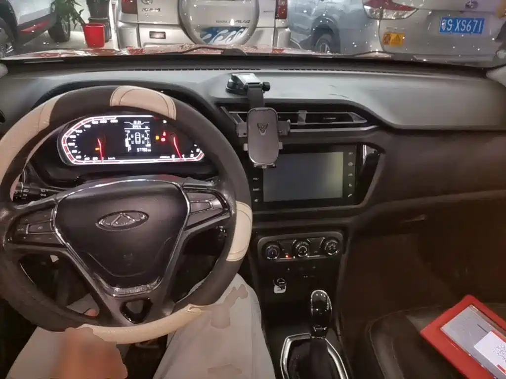 Chery Tiggo 3x 2018 — фото 10