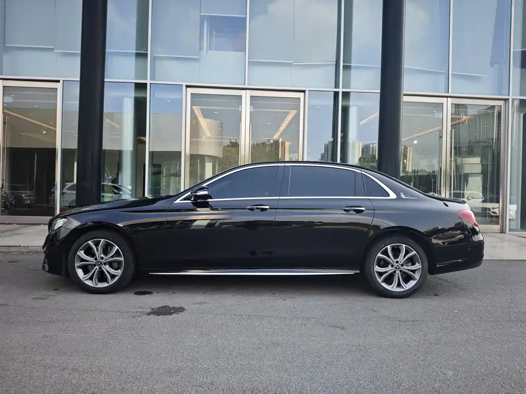 Mercedes-Benz E-Class 2020