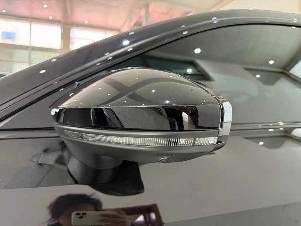 Audi A7L 2023 — фото 4