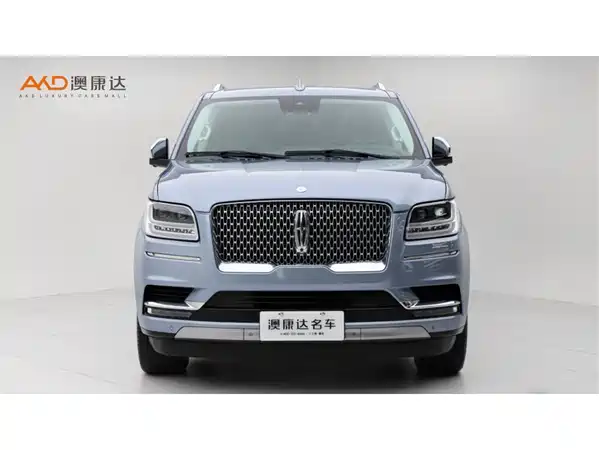 Lincoln Navigator 2021