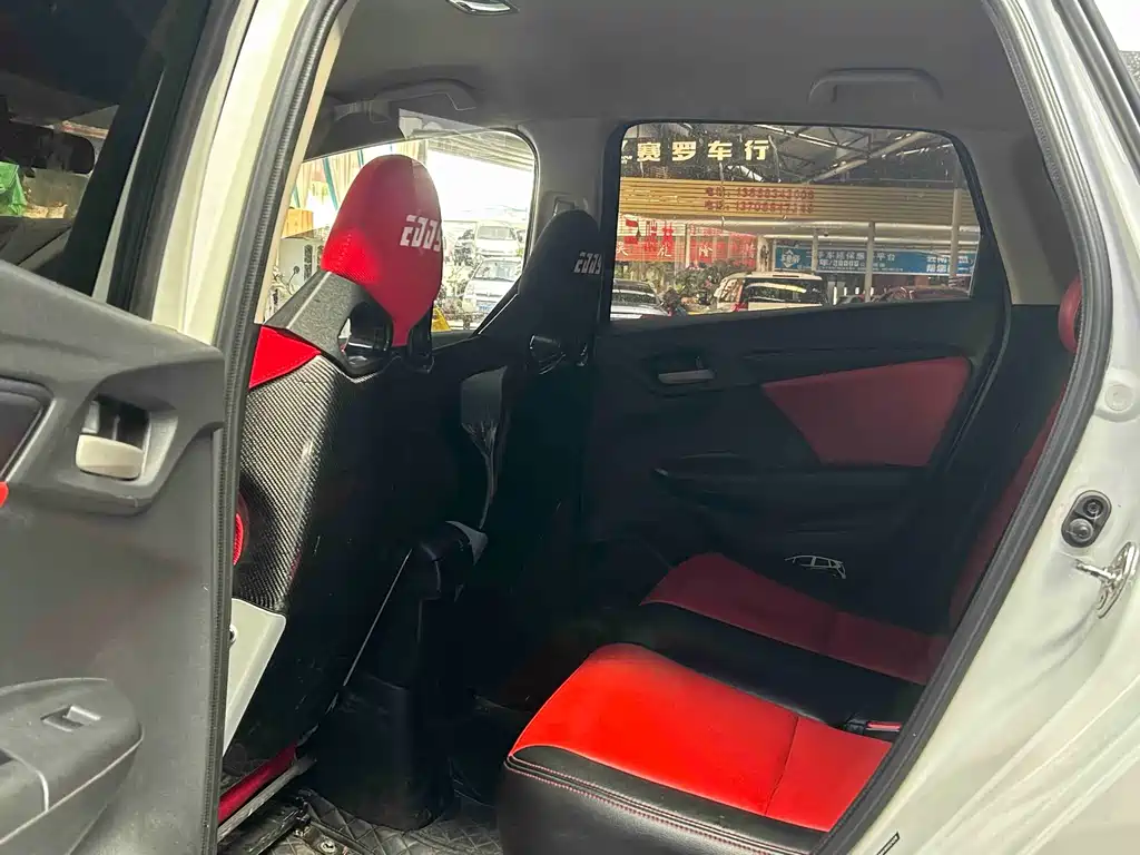 Honda Fit 2019 — фото 4