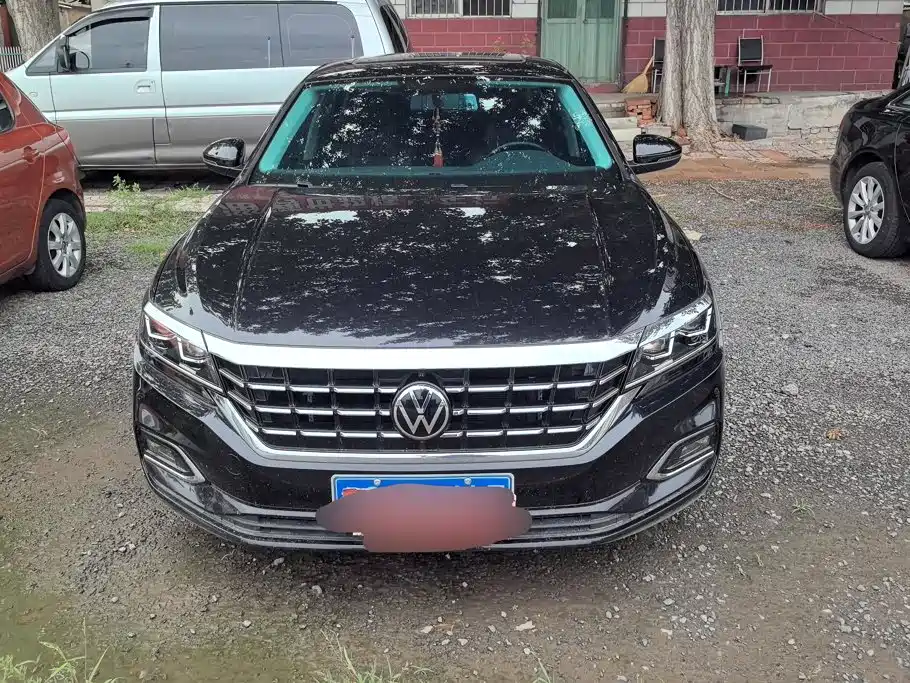 Volkswagen Passat 2021